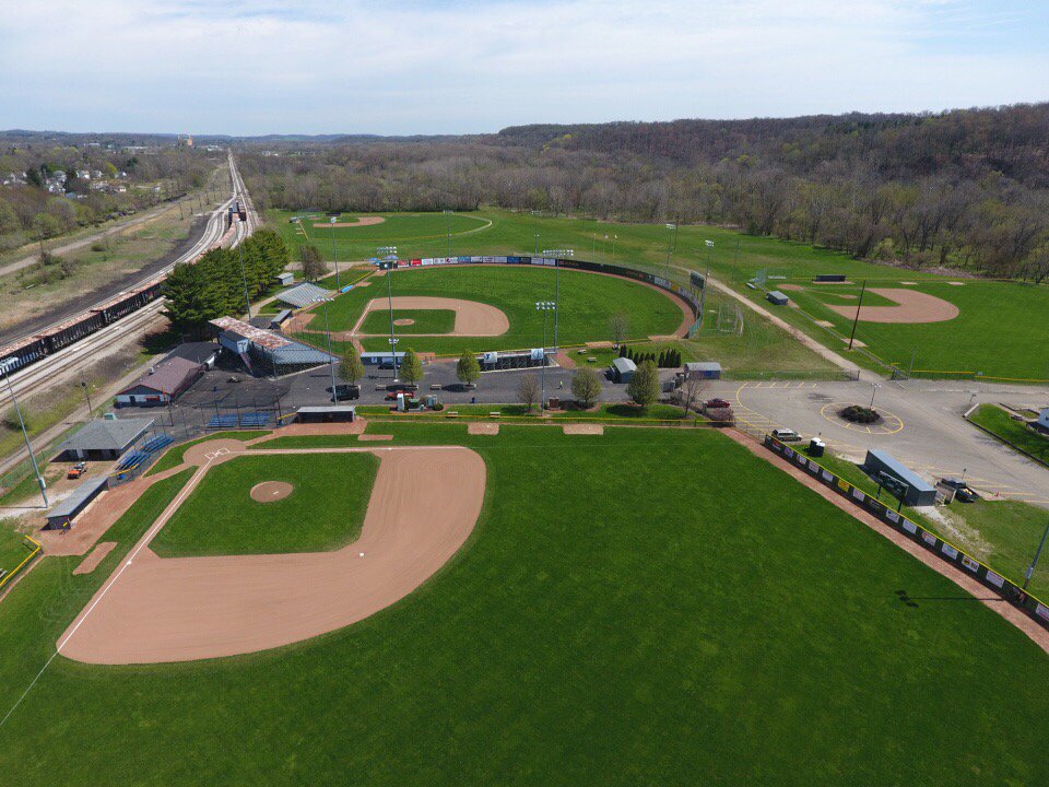 Tournament Photos Worthington Wood Bat Tournament